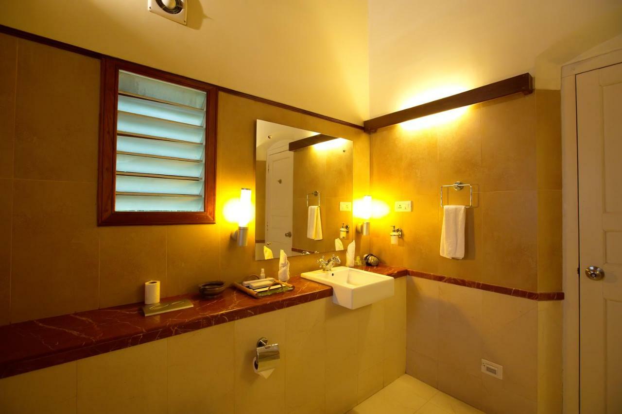 Tea Bungalow Kochi Buitenkant foto